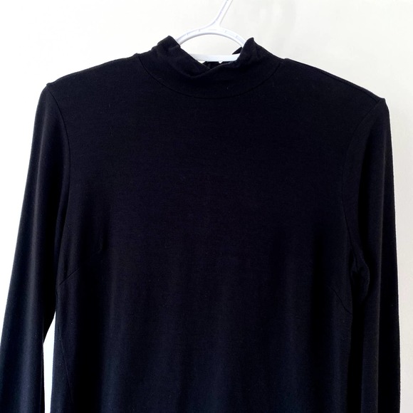 Ann Taylor Black Long sleeve Turtleneck Top Size Medium - Picture 3 of 9
